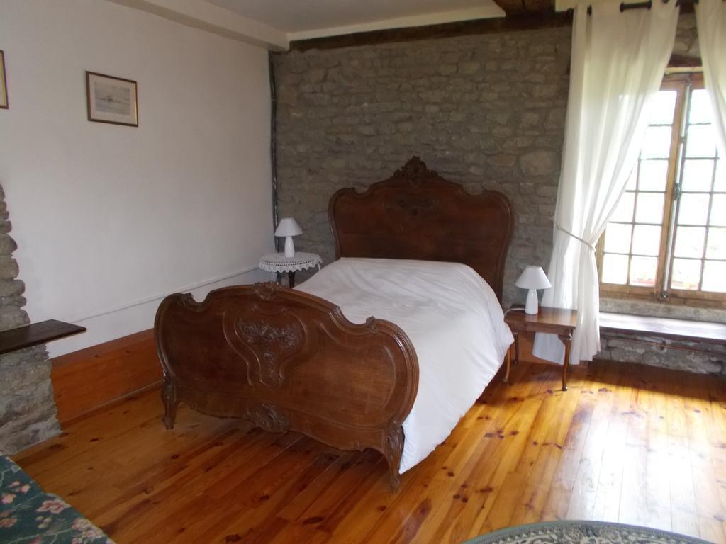 Le Grand Pont Bed and Breakfast Estry Buitenkant foto